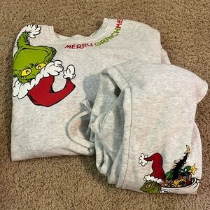 Grinch sweat set!